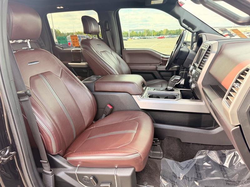2017 FORD F-150 PLATINUM