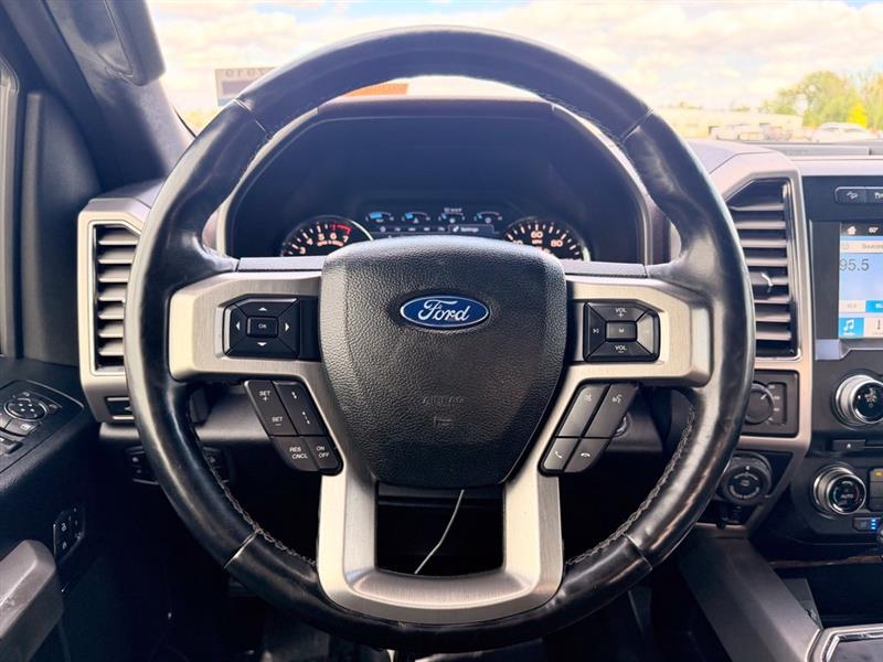 2017 FORD F-150 PLATINUM
