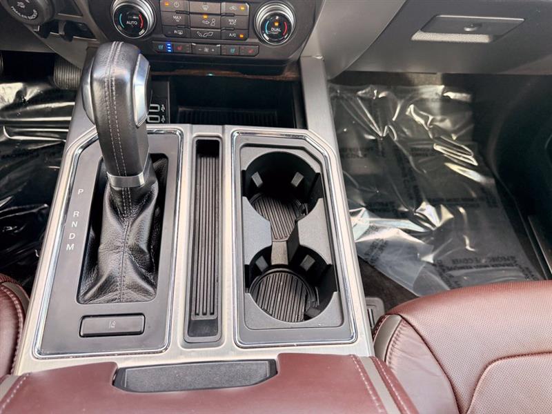 2017 FORD F-150 PLATINUM