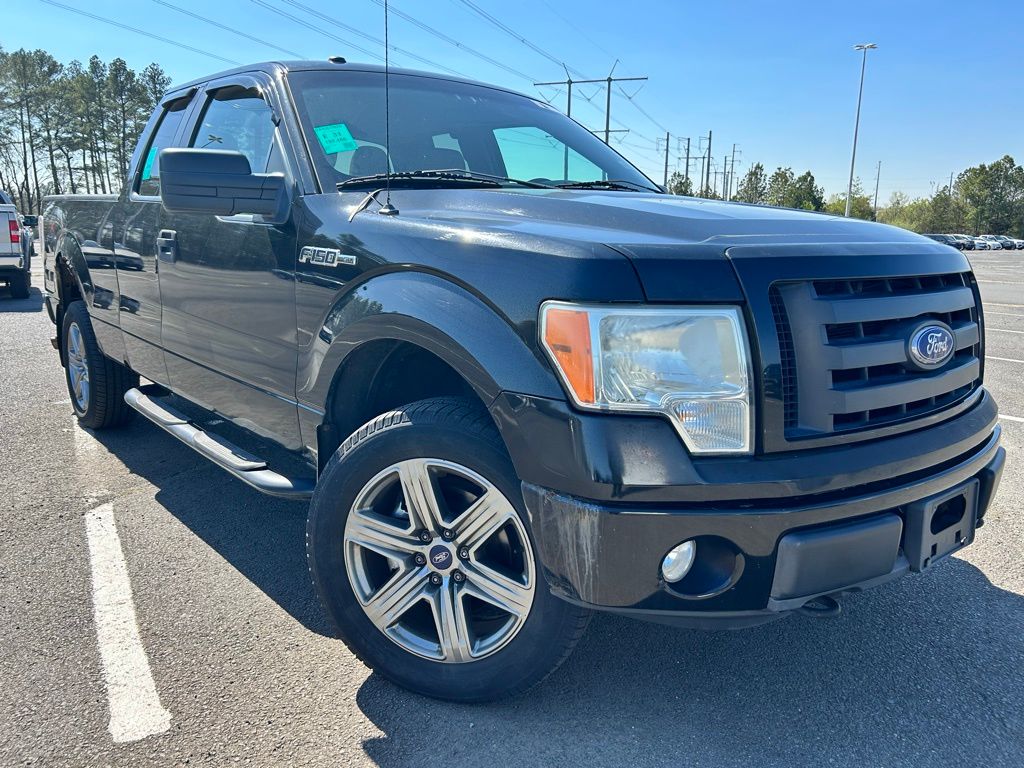 2010 Ford F-150 STX 4x4 SuperCab 145-in Styleside's photo