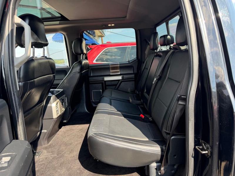 2016 FORD F-150 LARIAT