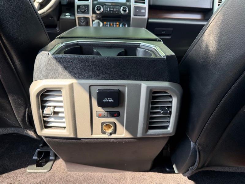 2016 FORD F-150 LARIAT