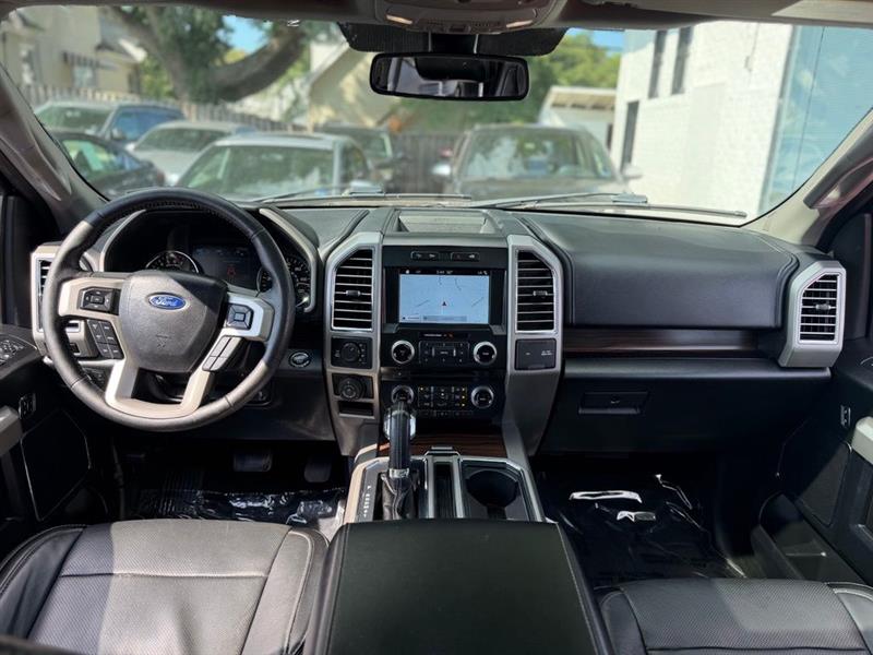 2016 FORD F-150 LARIAT