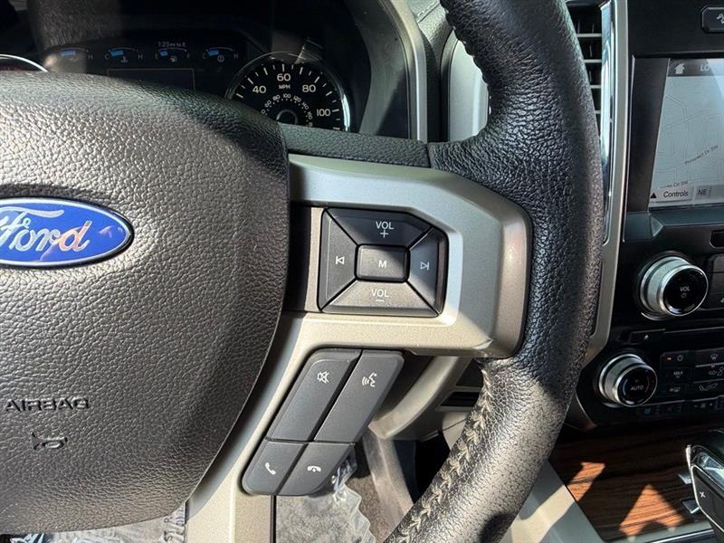 2016 FORD F-150 LARIAT