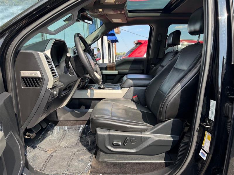 2016 FORD F-150 LARIAT