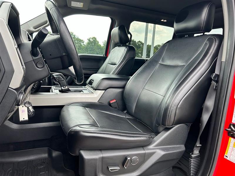2017 FORD F-150 LARIAT