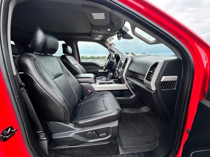 2017 FORD F-150 LARIAT