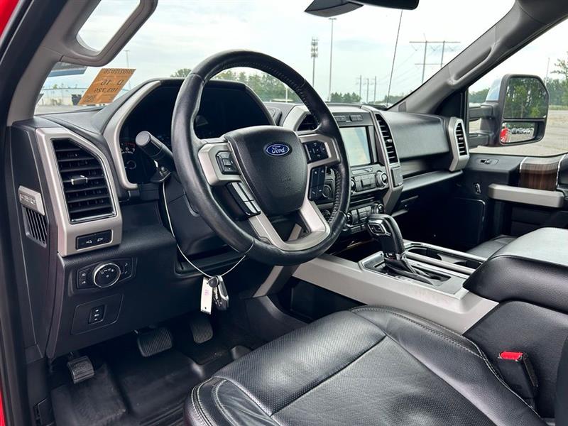 2017 FORD F-150 LARIAT
