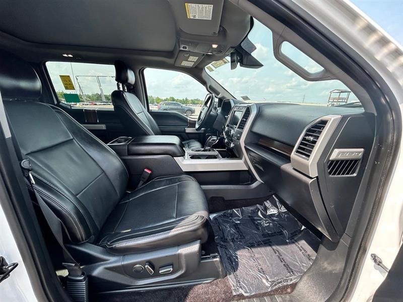 2017 FORD F-150 LARIAT
