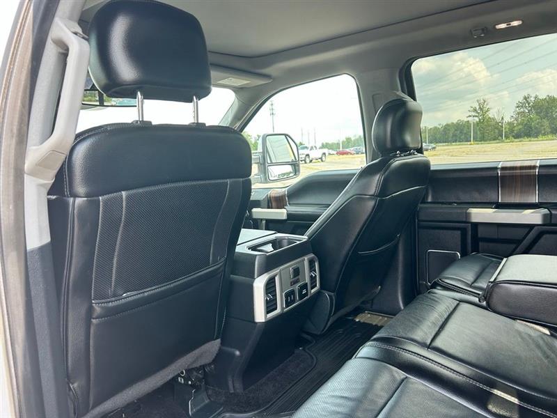 2017 FORD F-150 LARIAT