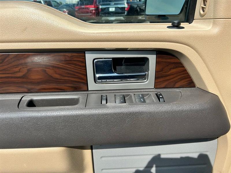 2012 FORD F-150 LARIAT