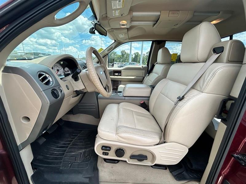 2004 FORD F-150 LARIAT