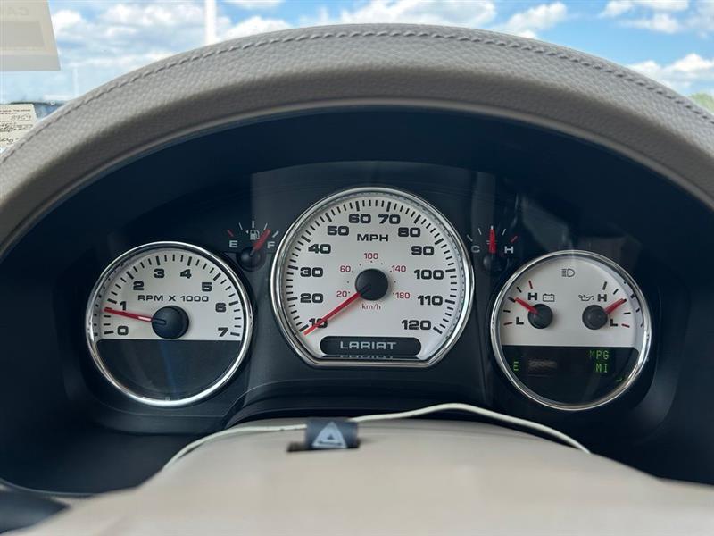 2004 FORD F-150 LARIAT