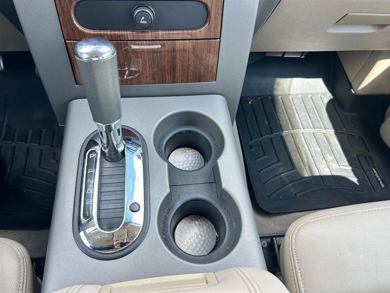 2004 FORD F-150 LARIAT