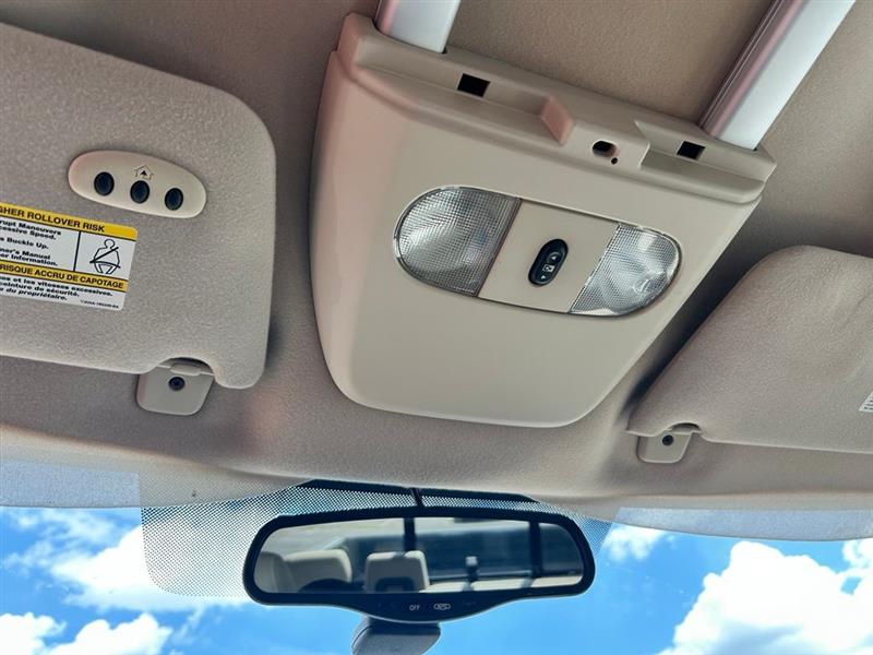 2004 FORD F-150 LARIAT