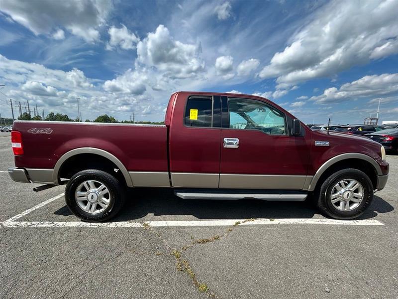 2004 FORD F-150 LARIAT