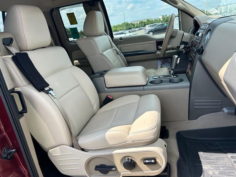 2004 FORD F-150 LARIAT