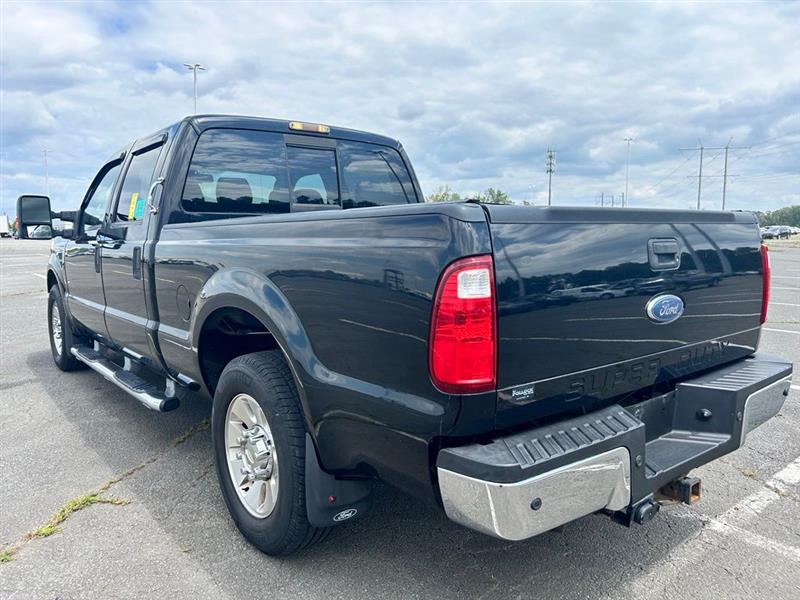 2008 FORD SUPER DUTY F-250 SRW LARIAT