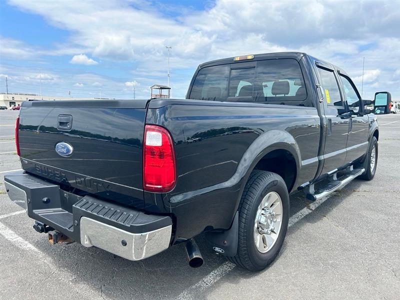 2008 FORD SUPER DUTY F-250 SRW LARIAT