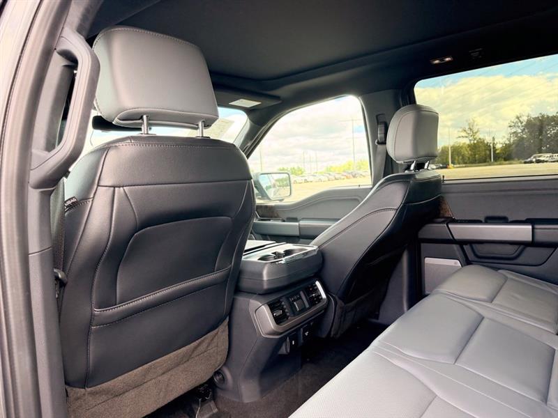 2023 FORD F-150 LIGHTNING LARIAT