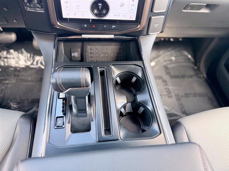 2023 FORD F-150 LIGHTNING LARIAT