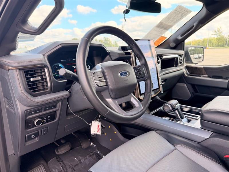 2023 FORD F-150 LIGHTNING LARIAT
