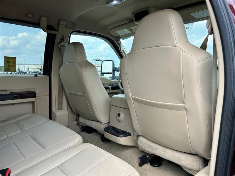 2010 FORD SUPER DUTY F-350 SRW LARIAT