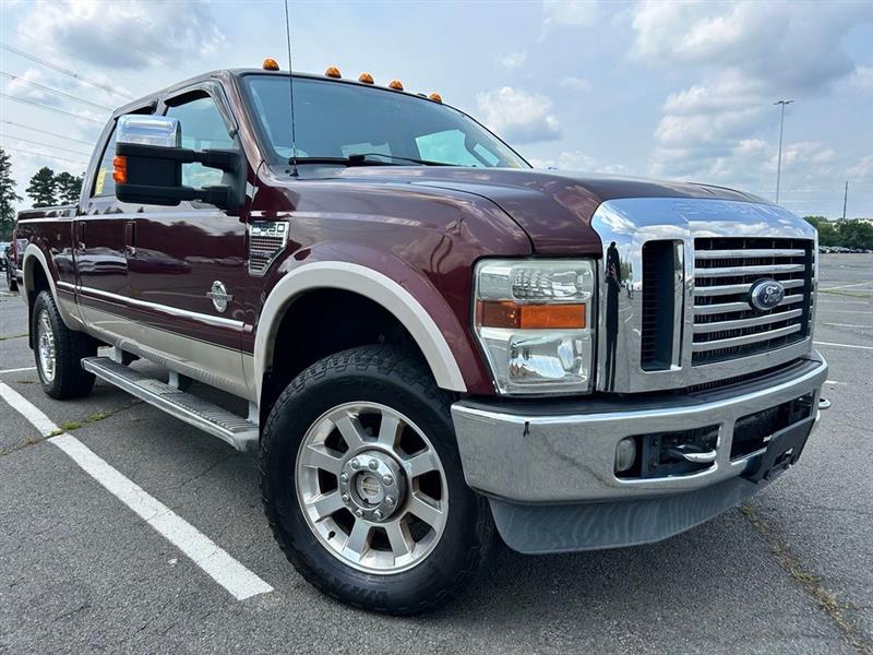 2010 FORD SUPER DUTY F-350 SRW LARIAT