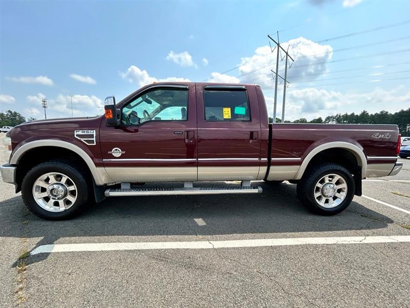 2010 FORD SUPER DUTY F-350 SRW LARIAT