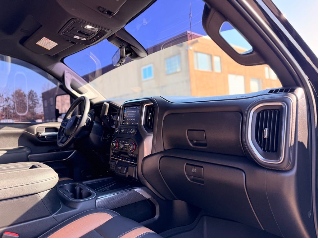 2021 Chevrolet Silverado 2500HD LTZ - Photo 39