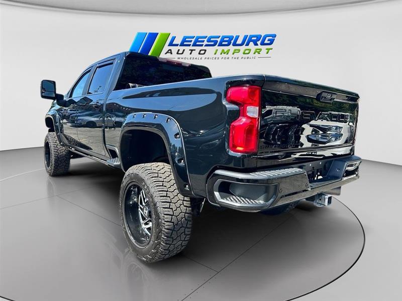 2021 Chevrolet Silverado 2500HD LTZ - Photo 6