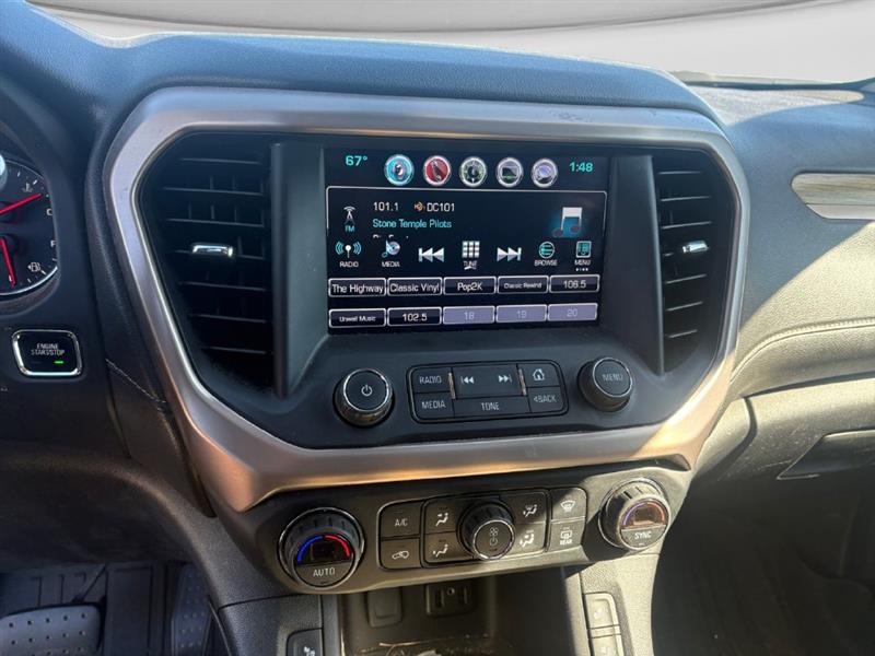 2017 GMC ACADIA DENALI