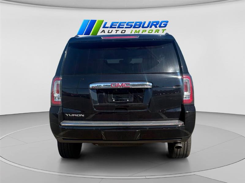2019 GMC YUKON DENALI