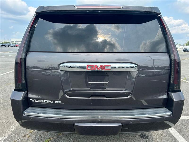 2017 GMC YUKON XL DENALI