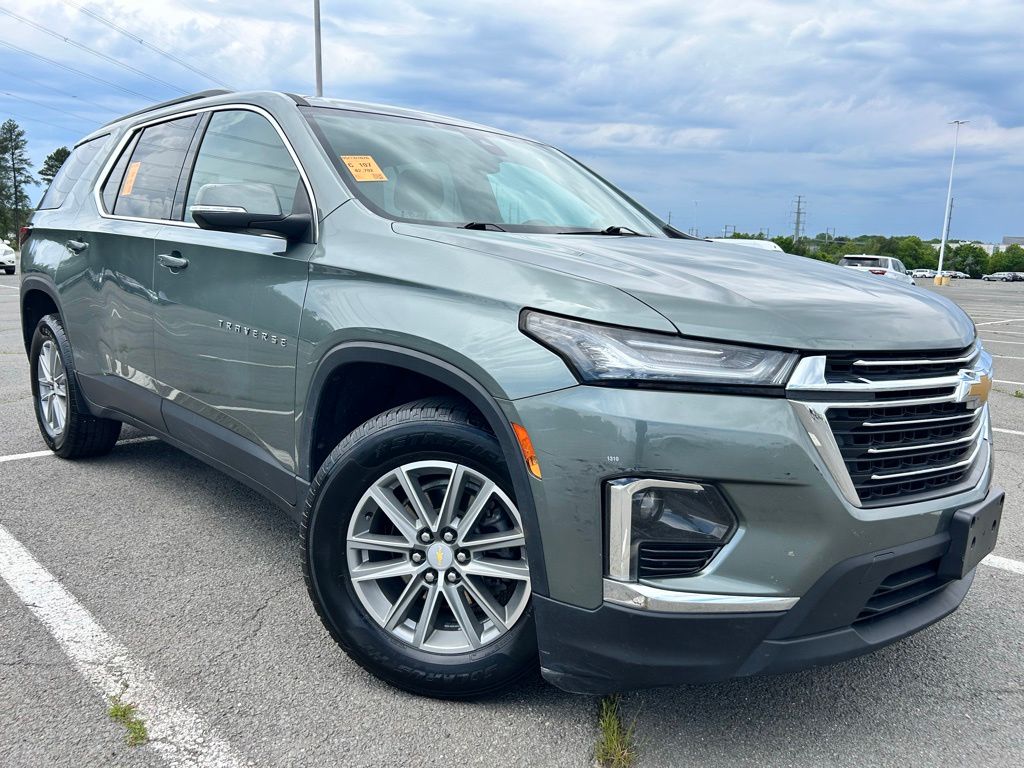 2023 Chevrolet Traverse AWD 1LT's photo