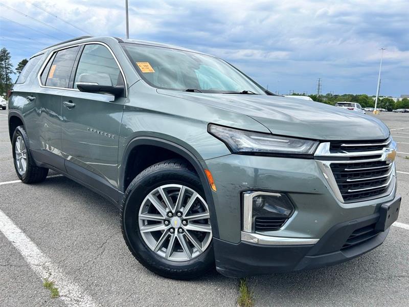 2023 CHEVROLET TRAVERSE LT