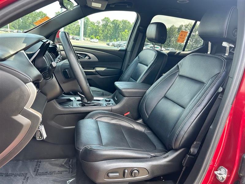 2023 CHEVROLET TRAVERSE LT