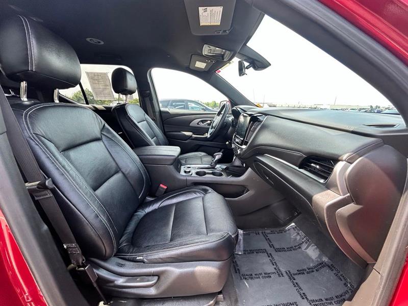 2023 CHEVROLET TRAVERSE LT