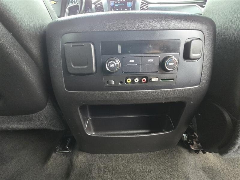 2015 CHEVROLET SUBURBAN LT