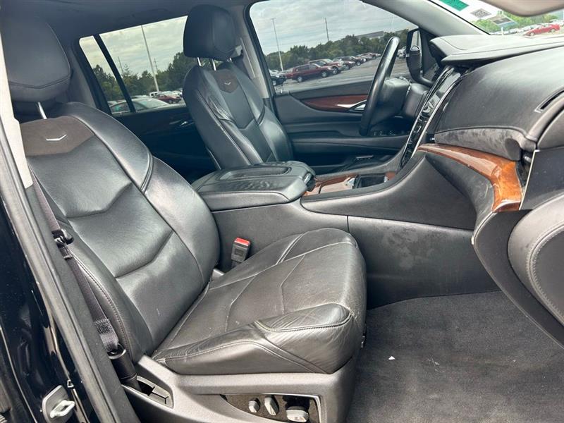 2017 CADILLAC ESCALADE ESV LUXURY
