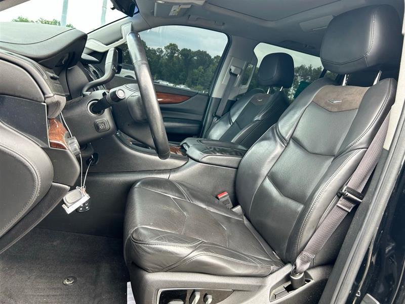 2017 CADILLAC ESCALADE ESV LUXURY