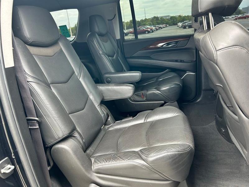 2017 CADILLAC ESCALADE ESV LUXURY