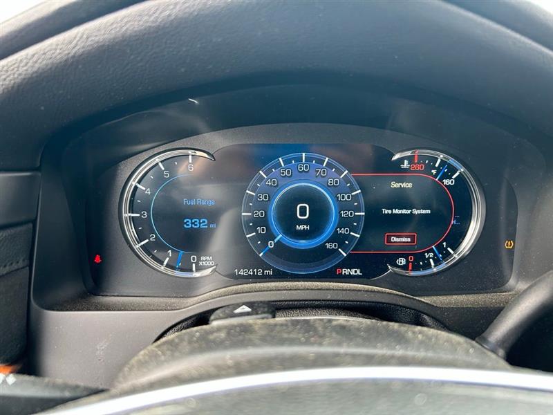 2017 CADILLAC ESCALADE ESV LUXURY