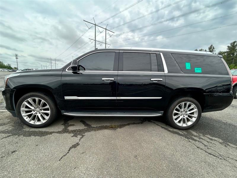 2017 CADILLAC ESCALADE ESV LUXURY