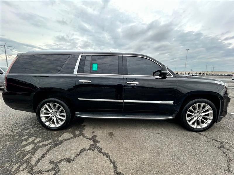 2017 CADILLAC ESCALADE ESV LUXURY