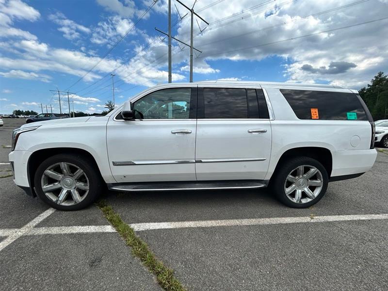 2016 CADILLAC ESCALADE ESV LUXURY COLLECTION