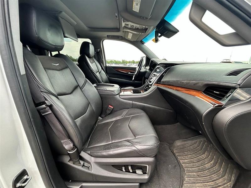 2016 CADILLAC ESCALADE ESV LUXURY COLLECTION