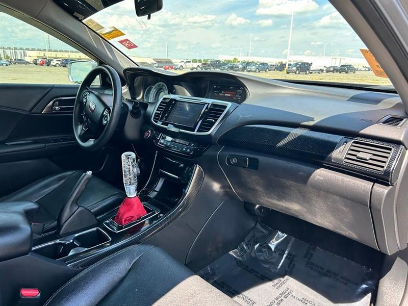 2017 HONDA ACCORD EX
