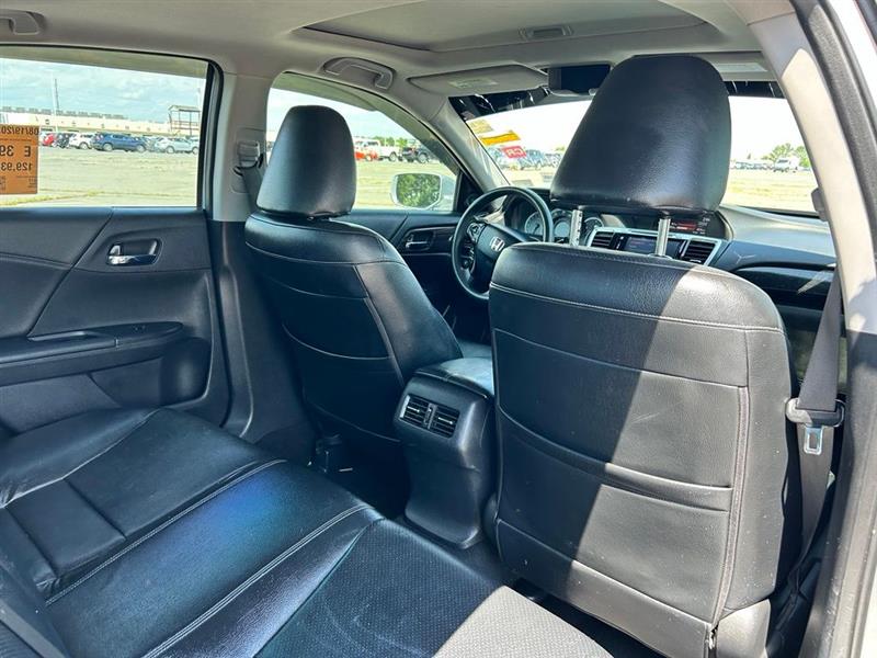 2017 HONDA ACCORD EX