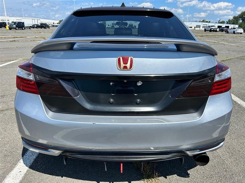 2017 HONDA ACCORD EX